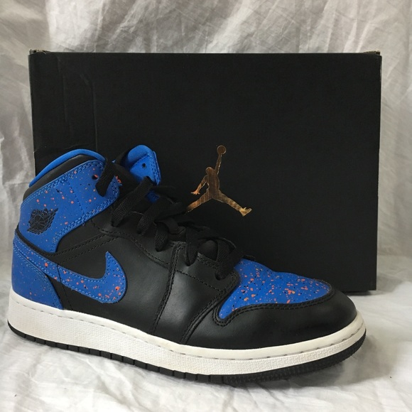 paint splatter jordan 1